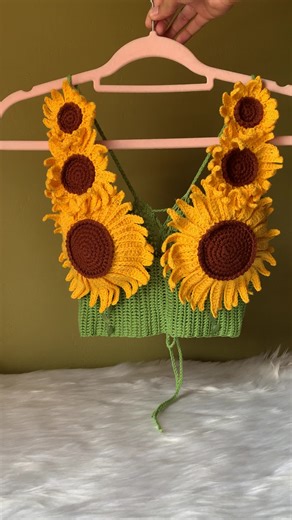 Sunflower Crochet Top for Summer 2023