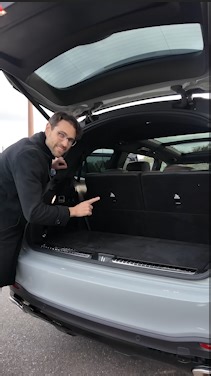 Démonstration du système de sièges arrière à commande électrique