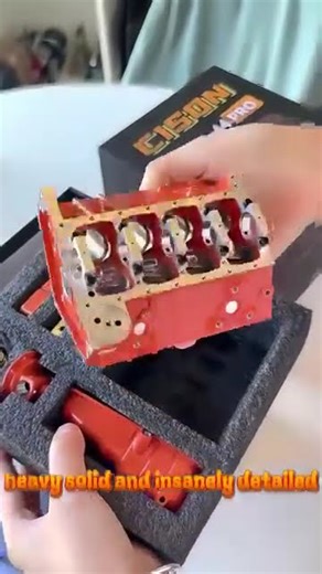 🚗 “A Must-Have V8 Model Kit for Every Gearhead!”