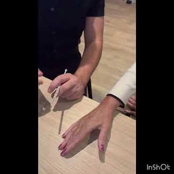 Watch how we give a steroid injection to the thumb joint. #steroidinjections #thumbpain #pain