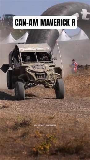 CAN-AM MAVERICK R: WATCH THIS JUMP! 🚀 Maverick R