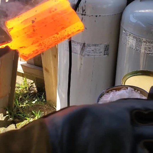 A nice big billet of cable damascus and a lot of borax! #bladesmithing #bladesmith #forgelife #squish #hotsteel #forgescale #blacksmithing #knifemaking #knifemaker #smallbusiness #makersgonnamake #makers #hydrolicpress #makersoftiktok #fyp #fypシ #damascus #damascussteel #flux