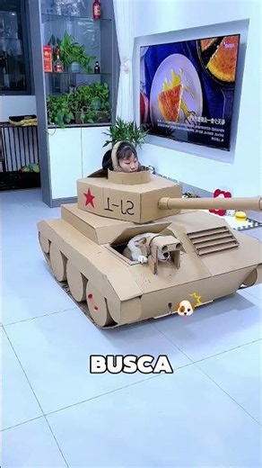 This Girl Built A Tank Out Of Cardboard 😯❤️