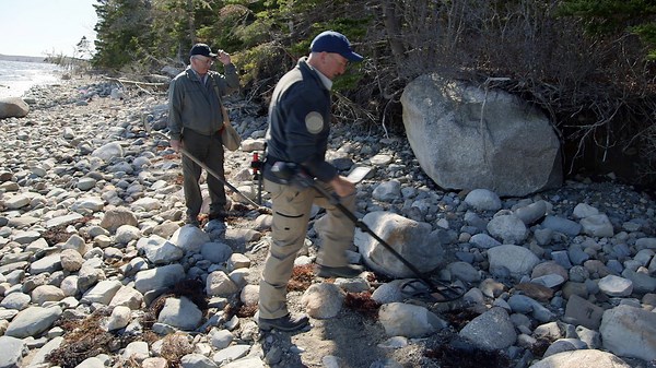 The Curse of Oak Island Season 7 Episode 1 The Curse of Oak Island : The Torch Is Passed