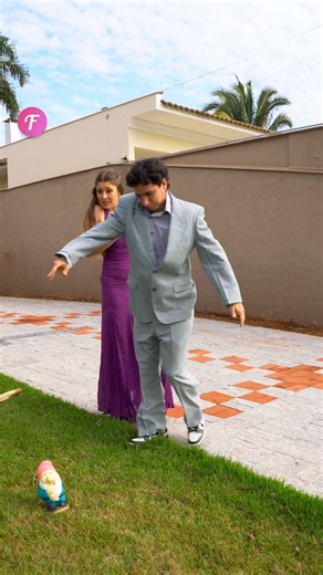 27K views · 31 reactions | Prom disaster averted by quick-thinking delivery courier | Tips & Tricks | Facebook