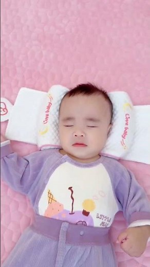 Cute Baby Swaddle Tutorial | Easy & Cozy Wrapping for Newborns” #shorts