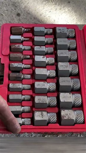 Practical methods for using a thread extractor tools🛠️🔩💪