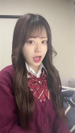 夏休みの制服とパジャマのコーディネート