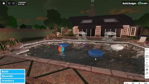 Creating a Stunning Backyard on a $400K Bloxburg Home