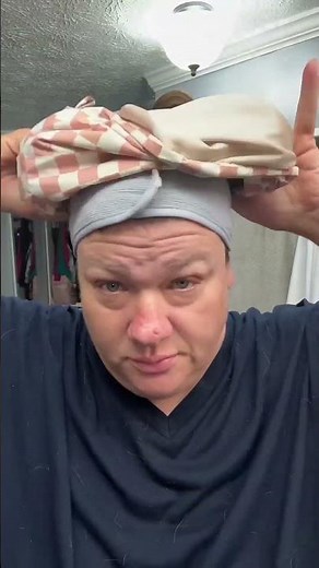 How to use a shower cap to protect your hair