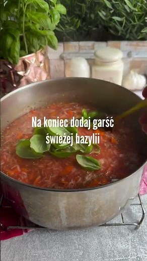 Szybka zupa pomidorowa