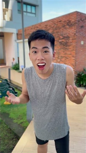 LNF - Xin chơi phao bơi khổng lồ || 🍭 Giant Lollipop Pool Float! #shorts