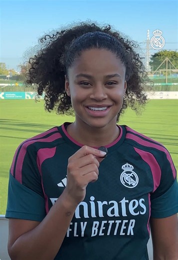 😌 Las nuevas incorporaciones ya saben lo que es el Real Madrid... #RealMadrid #Football #Transfer