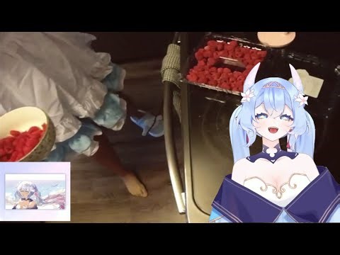 Ria Accidentally Show Her IRL Feet