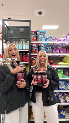 Choosing the Best Movie Night Snacks