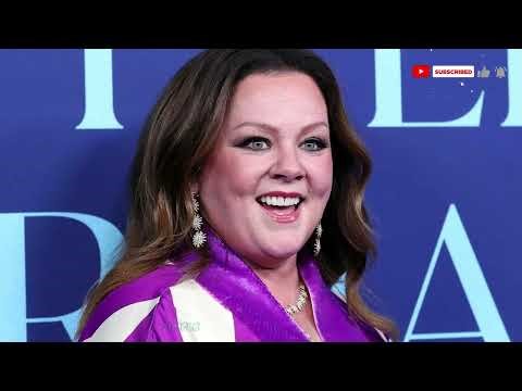 Melissa McCarthy , 54 , Shows Her Huge Size In New Bikini Photos