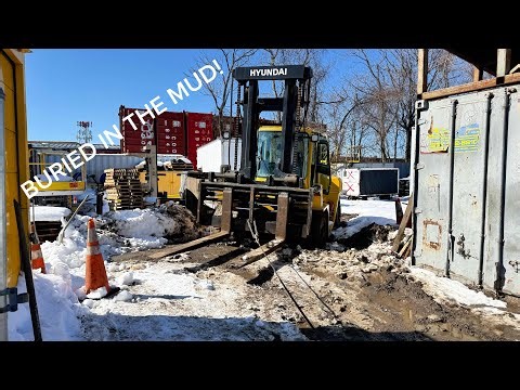 Buried in the Mud! Recovering a Stuck Forklift in the Snow, Ice and MUD! 