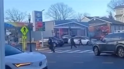 Eyewitnesses describe fear in community after ICE agents raid New Jersey laundromat