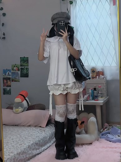 Cute Baby Doll Outfits for Petite Fashion
