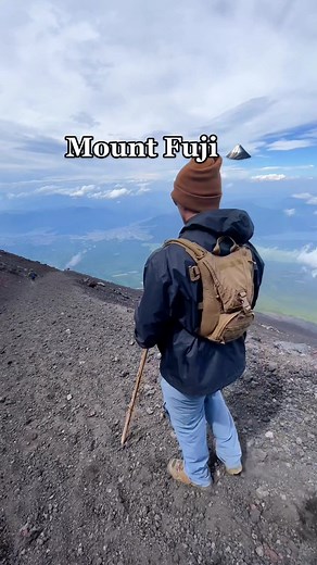 Recap of our Mt Fuji hike! I did this hike without training for it, definitely doable.. just tiring. #mtfuji #mountfuji #hikingmtfuji #traveljapan #japantraveltips #hikingszn
