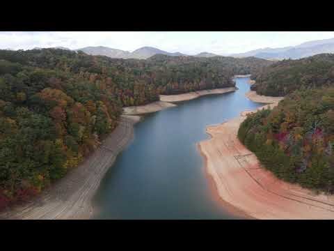 FALL ON A FINGER OF FONTANA LAKE, NORTH CAROLINA
