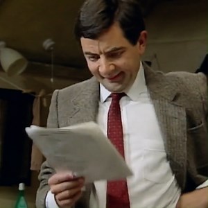 Discovering how wifi works on Internet Day! 📺😂 | Mr Bean