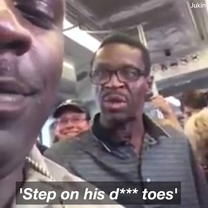 This man has the best reaction to getting his toes stepped on 😂 | Daily Mail Video
