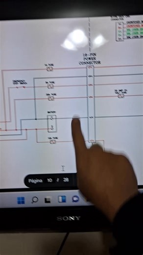 Cómo alimentar correctamente una ECM Cummins CM570 Qué líneas revisar antes de energizar la unidad Errores comunes al banquear ECM Cummins Conceptos clave de diagnóstico electrónico diésel Cómo evitar dañar la ECM durante el banco de pruebas Este contenido está pensado para: ✔ Técnicos en electrónica automotriz ✔ Mecánicos que quieren subir de nivel ✔ Diagnóstico de ECM Cummins CM570, ISX y motores diésel ✔ Profesionales que quieren reparar computadoras de camiones con método y criterio 📌 Si qu