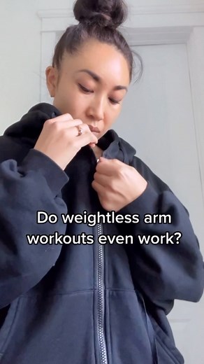 Cassey Ho | So here’s the truth: low reps with heavy weight tends to ⬆️ muscle mass while high reps with light weight or body weight ⬆️ muscle... | Instagram