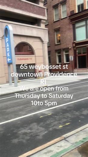#downtownprovidence #providence #rhodeislandconsignment #designer
