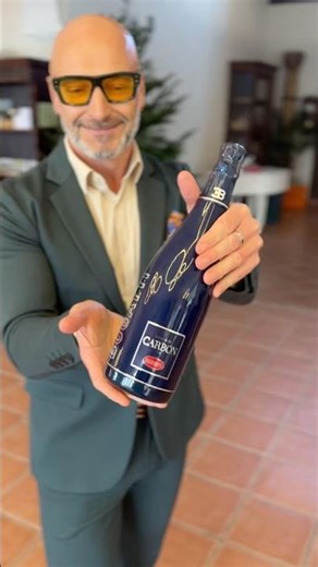 Did you know Formula 1 winners celebrate with the iconic Bugatti Carbon, not regular champagne? 🥂✨