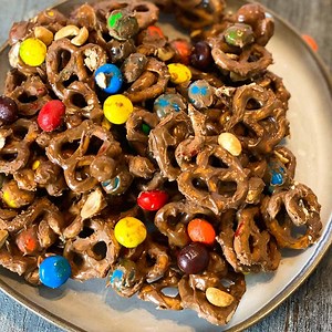 Chocolate Covered Pretzels Recipe