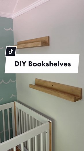 The easiest DIY bookshelves! Do you have scrap wood laying around that you have been telling yourself you would use one day??? Now you can! These affordable and easy bookshelves are perfect for any nursery, bedroom or office! Comment “step by step” for the full tutorial! #diyshelves #diybookshelves #customshelves #diyfloatingshelves