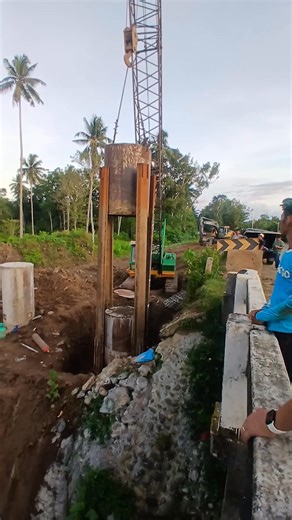 10t Drop Hammer, PDA #construction #worker #nevergiveup | John Rex Hampac