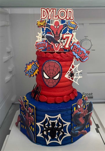 Wedding style Spider-Man cake . Two thick full sized layers of chocolate cake with Oreo and fudge filling . Three layers of cookies and cream sponge cake with cookie and cream filling to the top. Cake topper was done by Party Inventions. Cake done by cake Taisia . What’s app 312-1288 for orders . Located princes Town . Price $900 #princestowntrinidad #spiderman #spidermancakebirthday #customized #fyppppppppppppppppppppppp