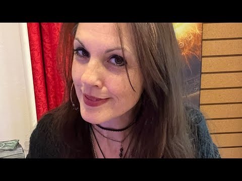 Daily Down and Dirty Tarot Reading- Please Read the Writing On the Wall