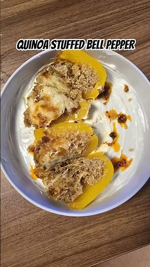 #superhealthy #quinoa stuffed bell peppers! #healthyrecipes #vegetarianrecipes #quinoarecipes