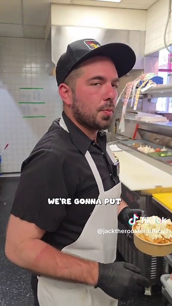 Delicious Chicken Poutine Recipe with a Twist