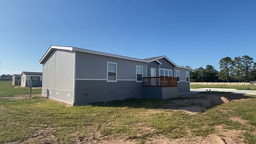 "Urban Homestead II" by Palm Harbor Homes | 4 Bed, 2 Bath Prefab House Tour