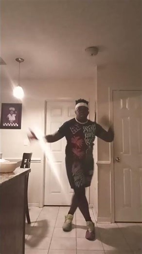 the hyper fruit loop dance 😁