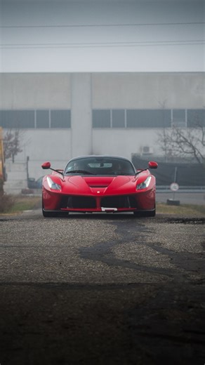 Ferrari LaFerrari X of 499 in Castelletto Circuit #ferrari #laferrari #hypercar #supercar #maranello cavallino hypercars v12 | Castelletto Circuit