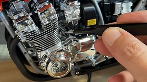 大比例 1：6 铃木 GSX 1100S Katana 田宫模型套件。