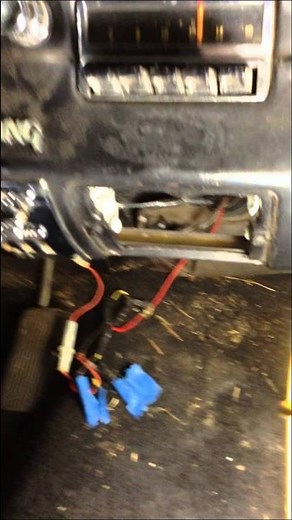 how to remove the ash tray