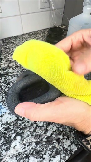 How to safely clean your AirPods Max #cleantok