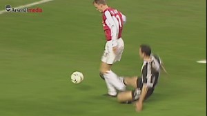 613K views · 4.9K reactions | The touch... the poise... the finish. The ultimate Dennis Bergkamp moment. | Arsenal | Facebook