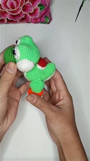Yoshi amigurumi tutorial #crochet #yoshi #mariobros