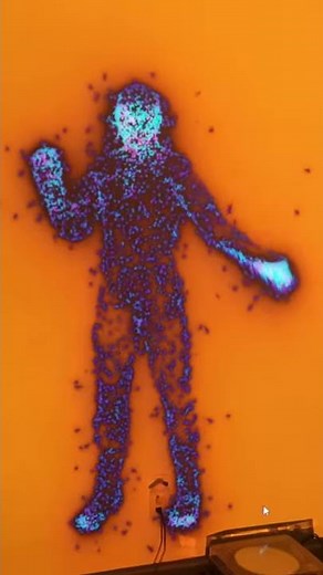 Kinect Skeleton Driving Particle System #madewithnotch