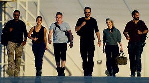 6 Underground: premières images explosives du blockbuster de Noël de Michael Bay