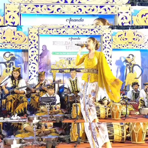 Asyik Kak Nadya Jessica feat Kuwung Wetan - Lagu Banyuwangi