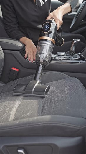 Clean anywhere, anytime! 💨 This 6-in-1 wireless handheld vacuum is powerful, portable, and perfect for cars, homes, and pets. With a smart display and multiple attachments, it’s your go-to cleaning tool.#HandheldVacuum #CarCleaning #WirelessVacuum #HomeCleaning #PetHairRemoval